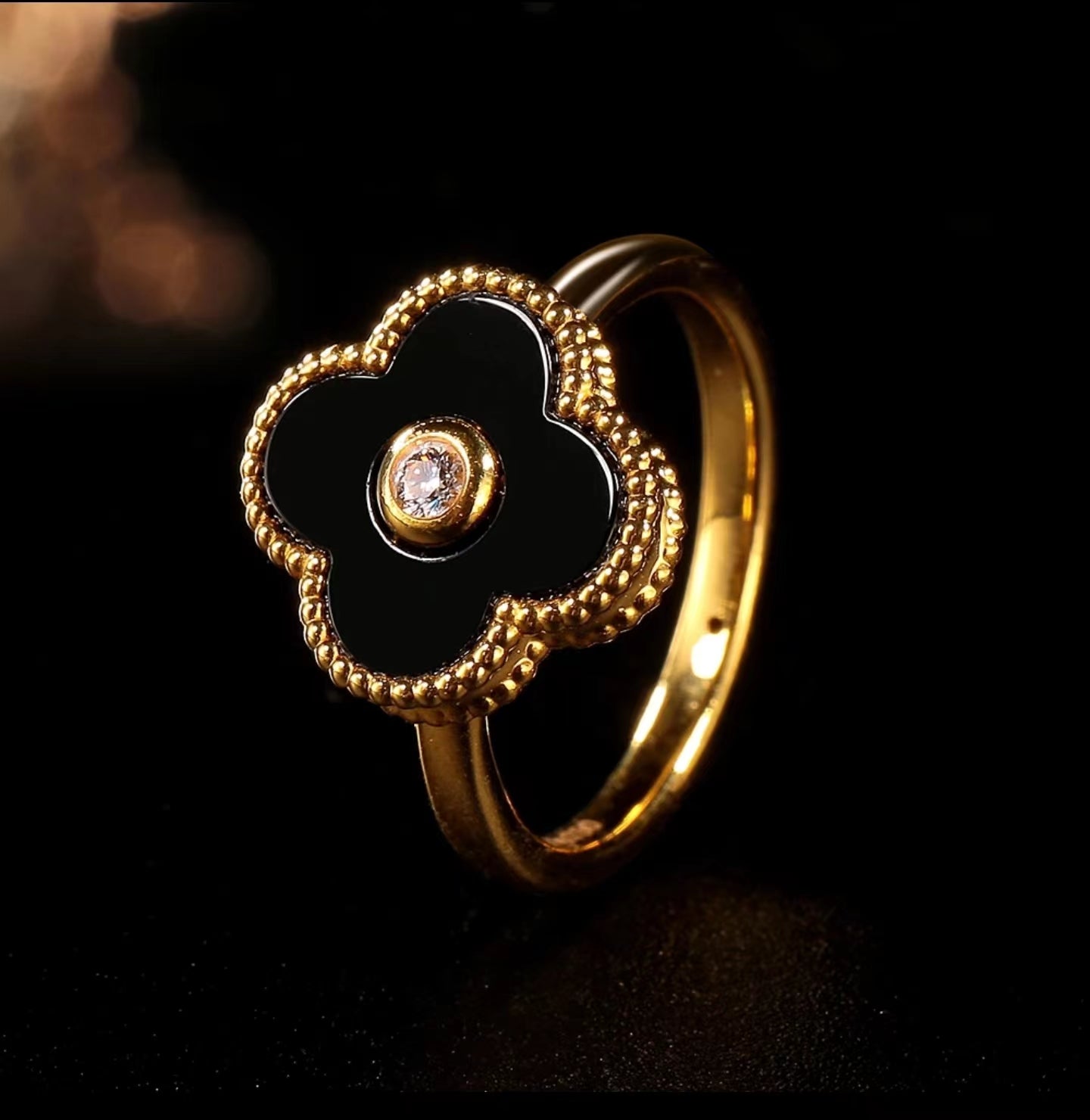 18K Gold Black Agate Ring GR008