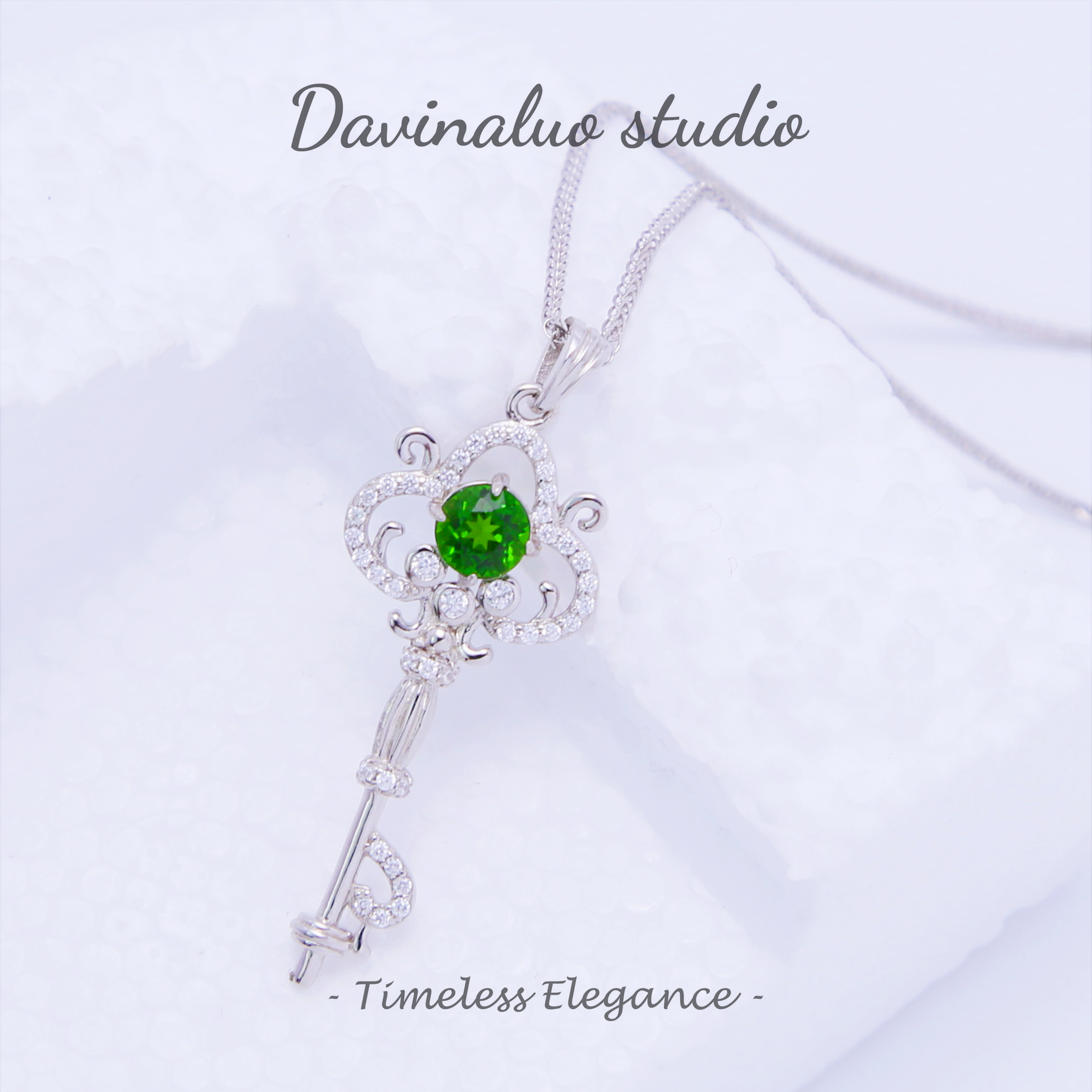 S925 Silver Natural Diopside Lucky Key Necklace THN002